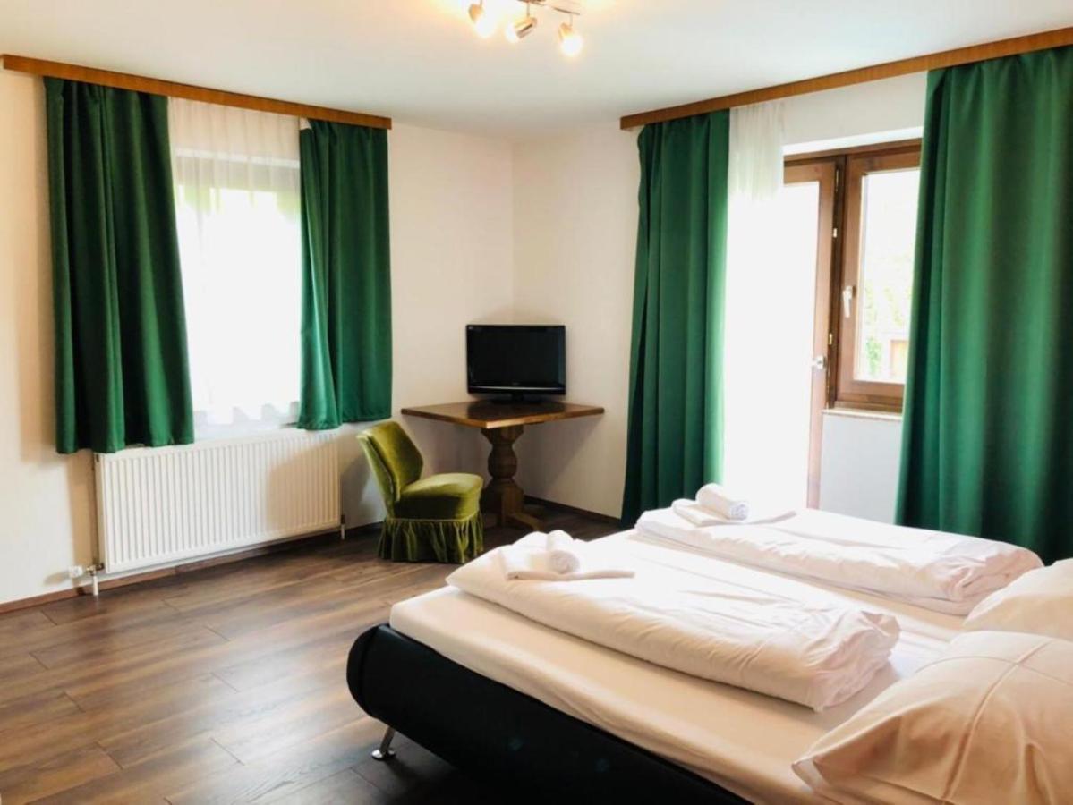 Holiday House Auer - By Four Seasons Apartments Kaprun Exteriör bild